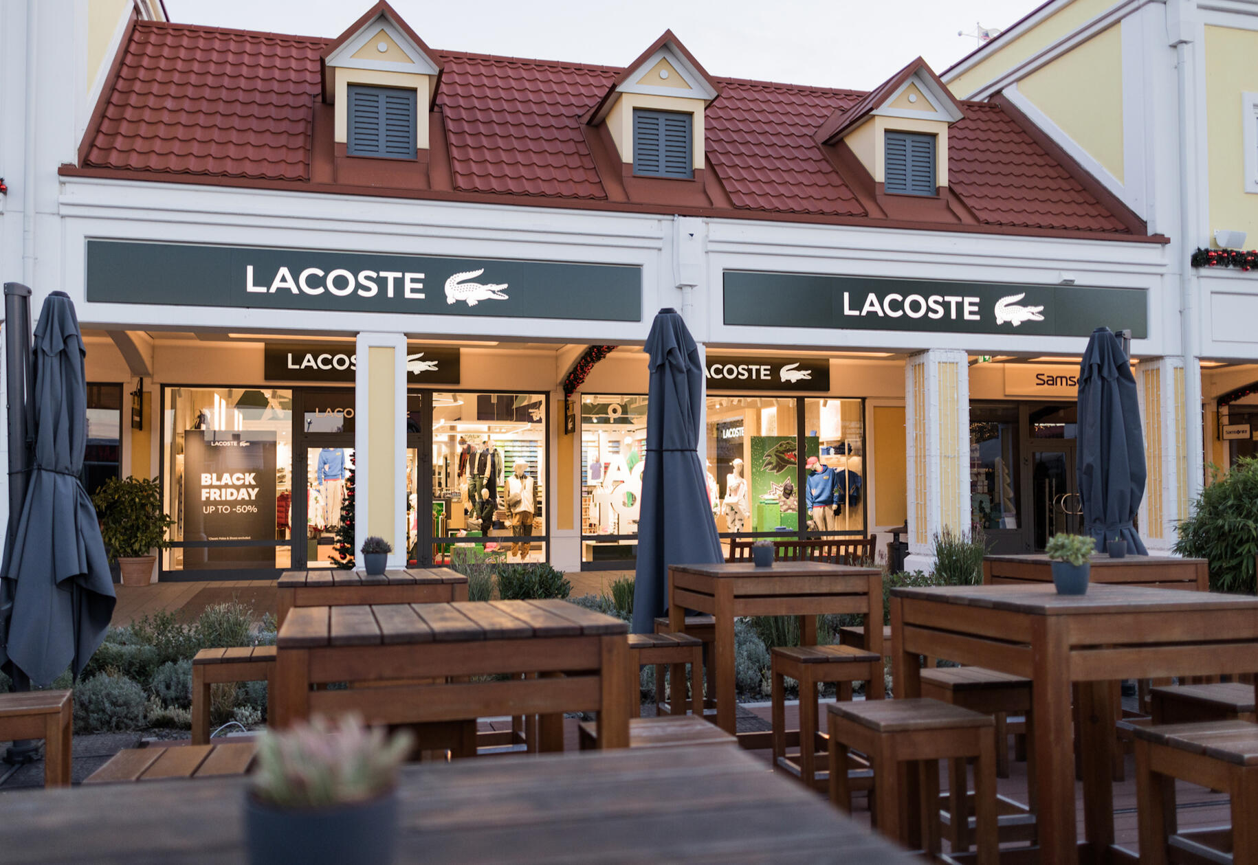 Lacoste Parndorf